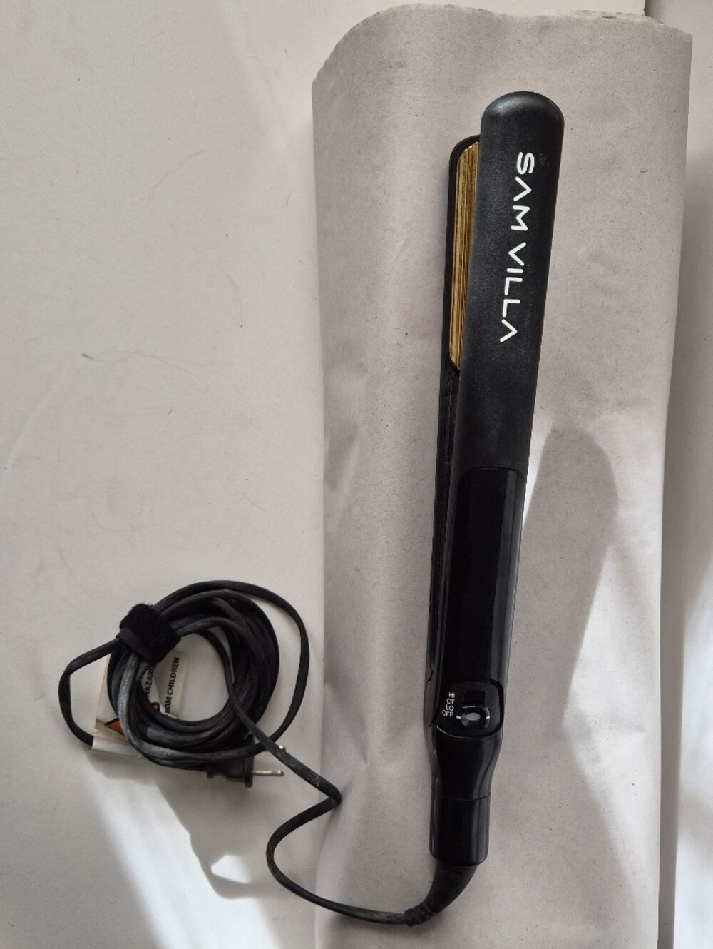 Sam Villa Micro Crimper Y2K 90s Nostalgia Hair Texturizing Iron Editorial Beauty